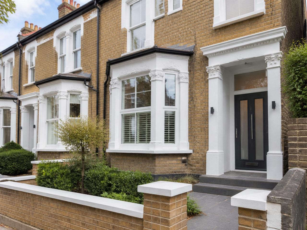 Modern licensed HMO property in East London professionally managed by East Valley Properties